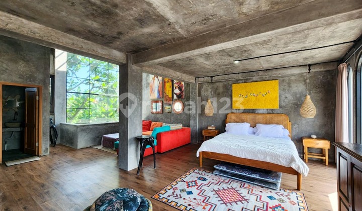 Brand New Two Bedroom Freehold Industrial Townhouse In Tibubeneng Vl3343