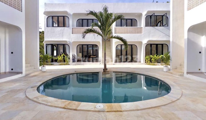 Modern One Bedroom Leasehold Apartment Near Melasti Beach VL3404 Modern One Bedroom Leasehold Apartment Near Melasti Beach VL3404