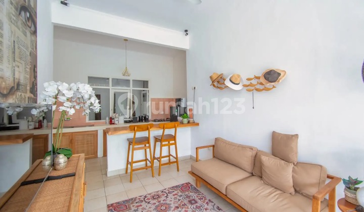 Charming And Central Great Two Bedroom Leasehold Villa In Seminyak Vl3354