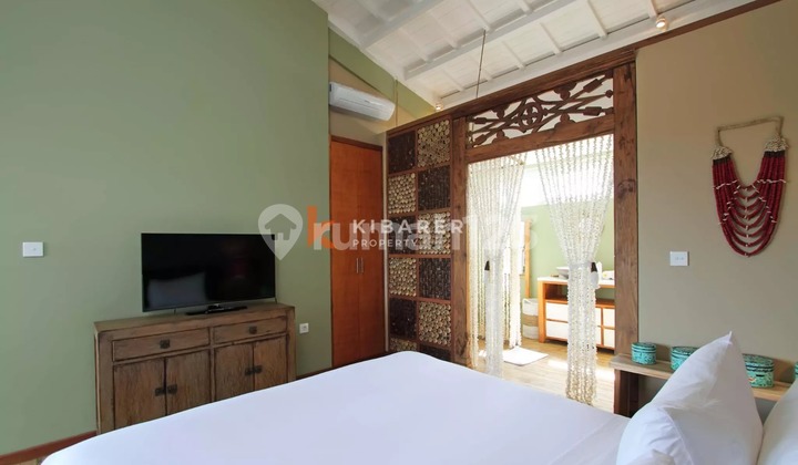 Bohemian One-bedroom Penthouse with Jacuzzi and Elevator in Prime Kerobokan YRJ6103 2