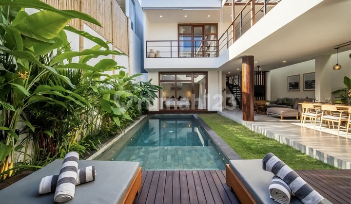 Great ROI Four Bedroom Leasehold Real Estate in Berawa VL3280