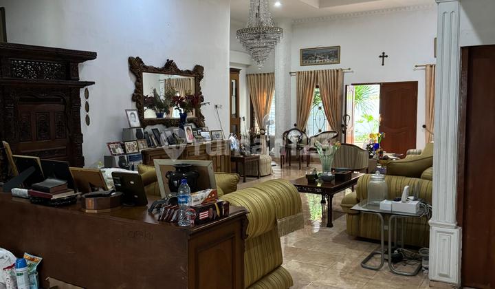 DIJUAL RUMAH JALAN MAMPANG PRAPATAN JAKARTA SELATAN 2