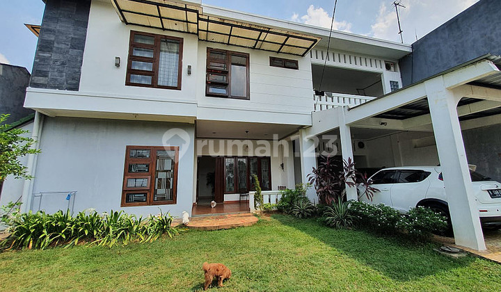 Rumah Bagus Siap Huni, di Pangkalan Jati Dekat Lapangan Golf