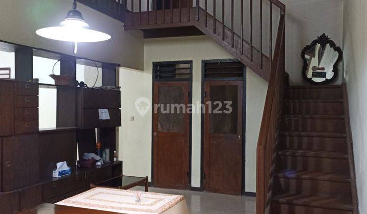 Rumah 2 Lantai Terawat Daerah Panglima Polim, Jakarta Selatan  1