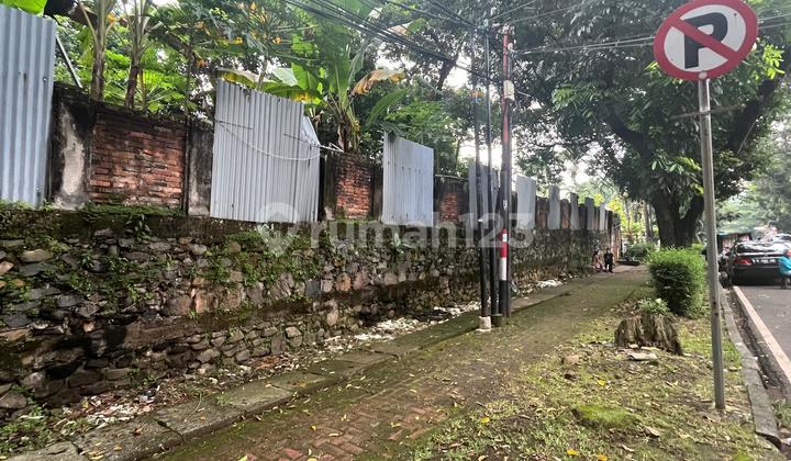 Land for Sale Suitable for Business in Panglima Polim, Kebayoran Baru