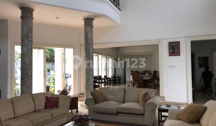 Rumah Bagus 3 Lantai di Komplek Deplu Abdul Majid Cipete 2