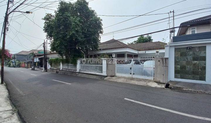 Rumah 2 Lantai SHM di Mampang Prapatan, Jakarta Selatan 1