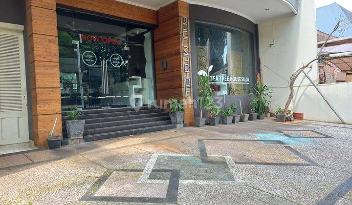 Disewa Rumah 3 Lantai Cocok Untuk Usaha Jl. Suryo Kebayoran Baru 2