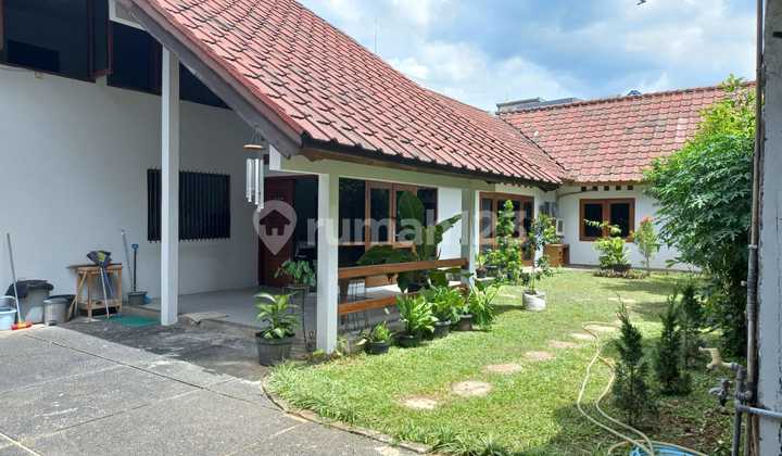 RUMAH DIJUAL 2 RUMAH JALAN WIJAYA TIMUR KEBAYORAN BARU JAKARTA SELATAN