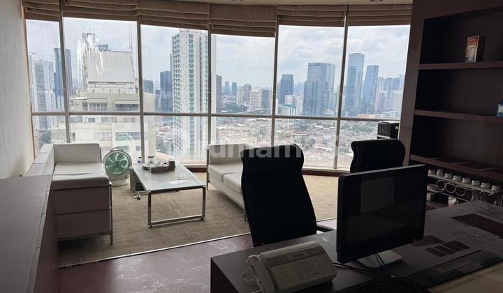 Office Space di AXA Tower Kuningan City, Jakarta Selatan