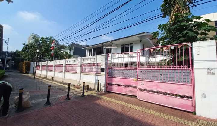 RUMAH DISEWA JL SISINGAMANGARAJA KEBAYORAN BARU JAKARTA SELATAN 2