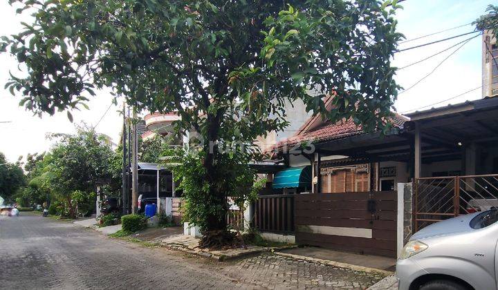 Rumah di Taman Bougenville, Caman 4