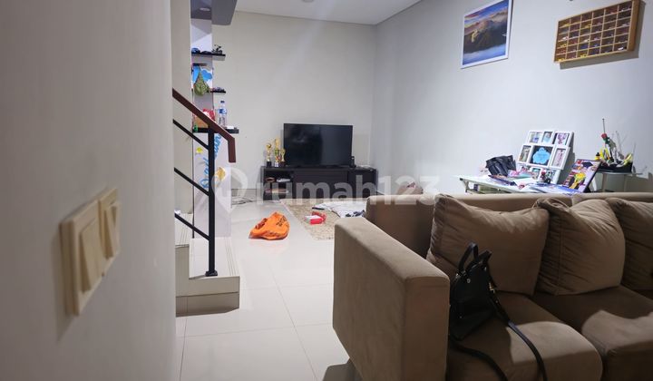 Rumah 2 lantai hook di Premier Estate 2 2