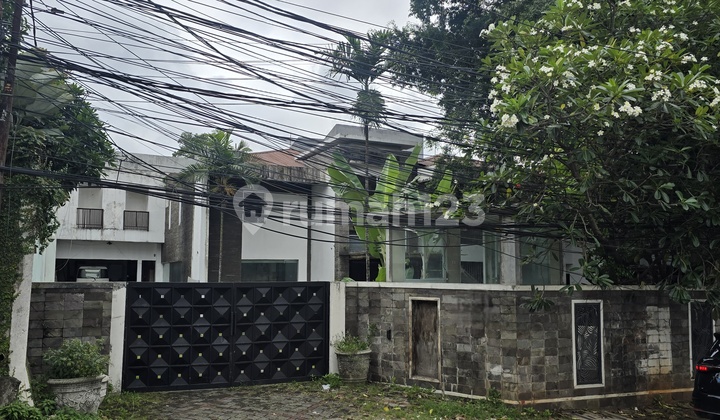 Rumah 3 Lantai di Kemang Rumah 3 Lantai di Kemang