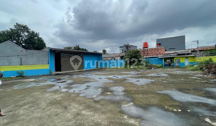 Gudang Strategis. di Pondok Ranggon