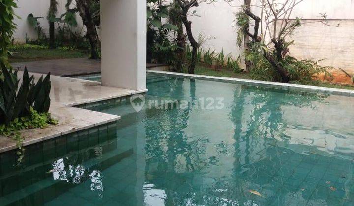 5 Bedroom Modern House At Tropical Compound In Cilandak 1