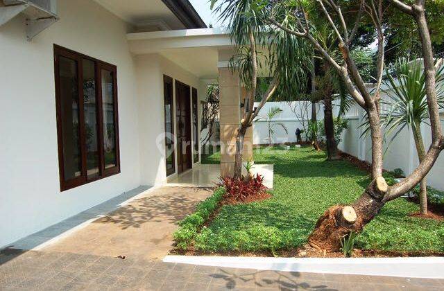 4 Bedroom Nice House At Kemang Timur 2