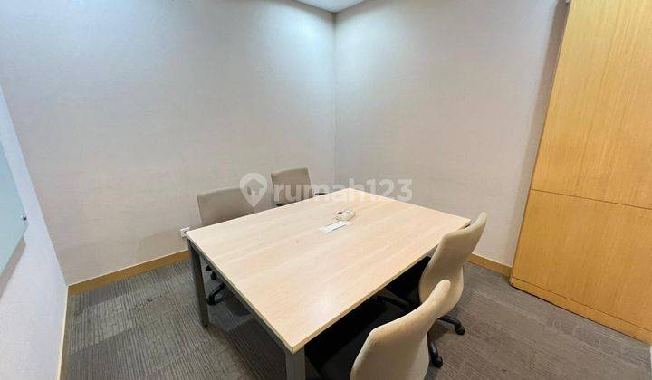 286,65 Sqm Office Space At Lippo Tower Fully Furnished 2