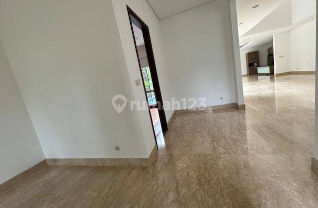 4 Bedroom Modern House In Pondok Indah, Quiet Area 2