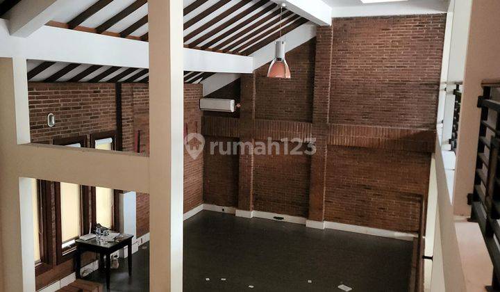 5 Kamar Tidur Rumah Bagus Lokasi Komersial Premium di Bintaro Jaya 9 1