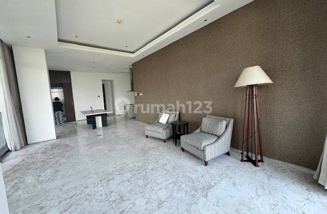 3 Bedroom Senopati Suite Semi Furnished Sewa Atau Jual 1