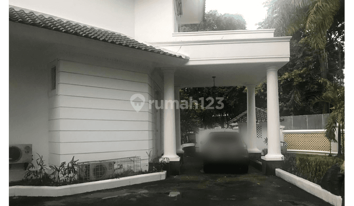 5 Bedroom Rumah cocok untuk cafe, resto, commercial di Kebayoran Baru 1