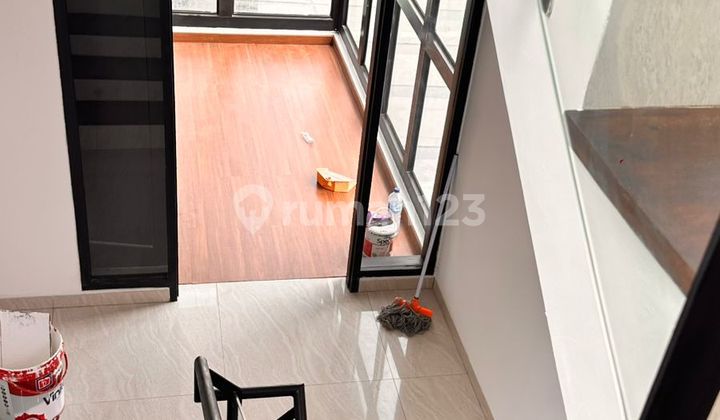 3 Bedroom Modern House In Compound Jeruk Purut 2