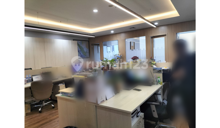 271M2 District 8 Prosperity Tower - Semi Furnished - For Quick Sale 2