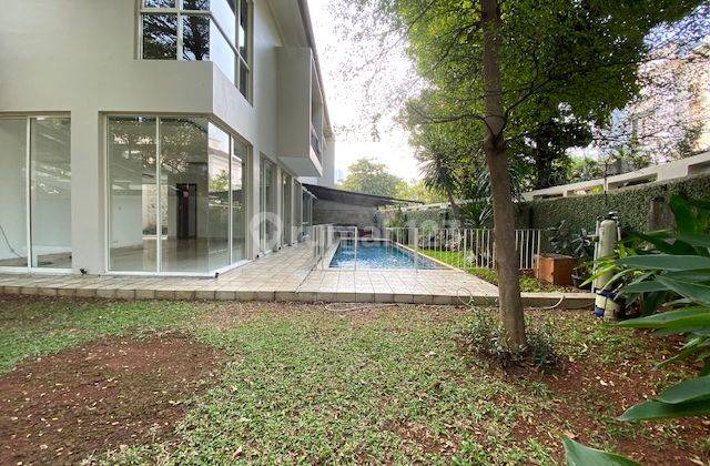 4 Bedroom Modern House In Kebayoran Baru Senopati Area Bagus 2