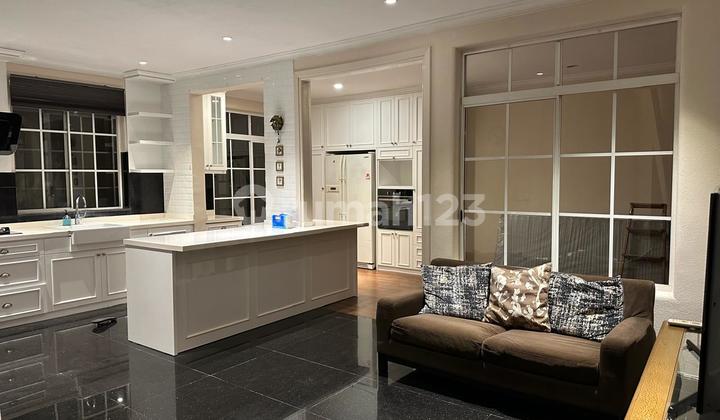 3 Bedroom House in Lebak Bulus – Bumi Karang Indah - Nice