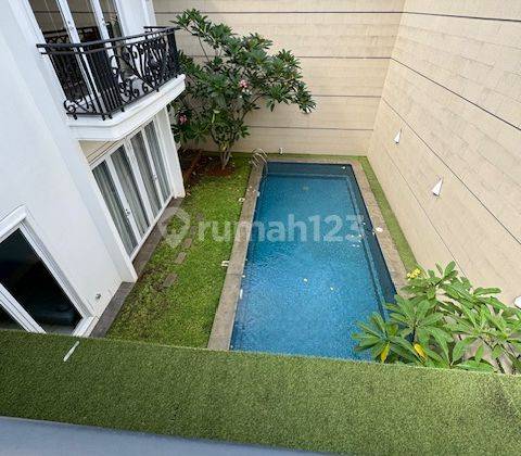 5 Bedroom Rumah Bagus di Pondok Indah Kondisi Masih Tersewa 2