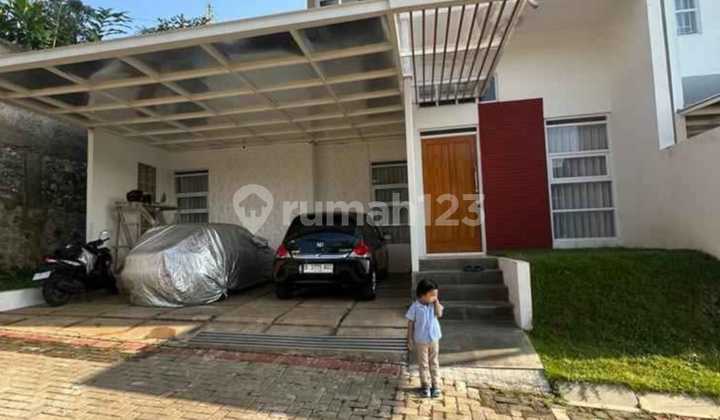 Rumah Semi Furnish Lokasi Nyaman di Komplek Padasuka Bandung Rumah Semi Furnish Lokasi Nyaman di Komplek Padasuka Bandung