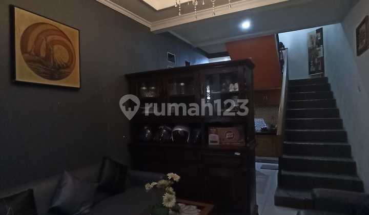 Rumah Unik Semi Furnished di Kawasan Dayeuhkolot Bandung Menarik 2