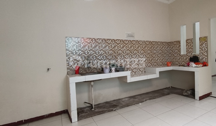 Rumah Siap Huni Lokasi Strategis Bebas Banjir di Regol Bandung 2