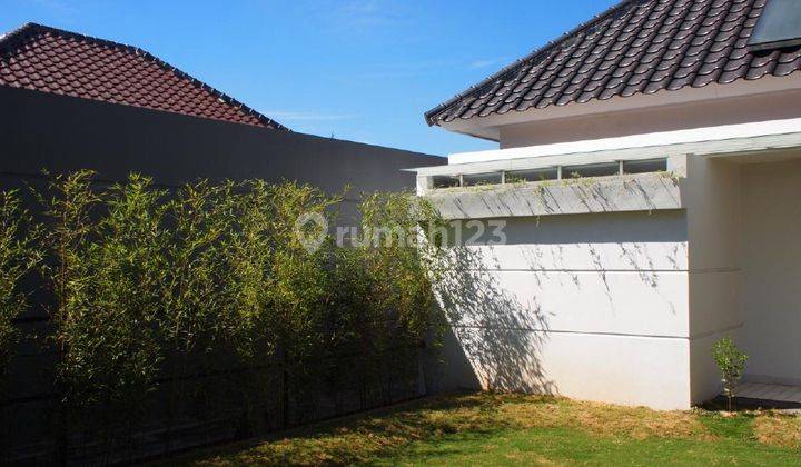 Dijual Rumah Lux Sayap Setiabudi 2