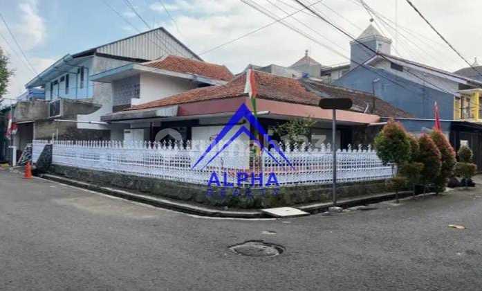 Disewakan Rumah Siap Huni Posisi Hook di Ciateul Bandung Kota  1