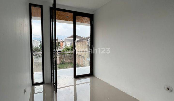 Dijual Rumah Siap Huni di Cikutra Bandung Kota Harga Terbaik  2