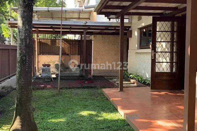 Disewakan Rumah Siap Huni Sayap Riau Bandung Kota Harga Terbaik  1