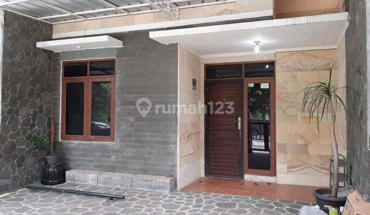 Disewakan Rumah Semi Furnished di Setra Dago Antapani Bandung Kota Harga Terbaik 1