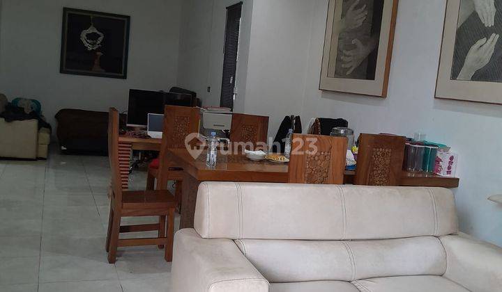 Dijual Rumah Siap Huni Posisi Hoek di Sindanglaya Bandung Kota Harga Terbaik 2