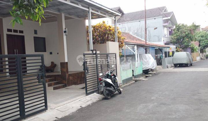 Disewakan Rumah Siap Huni di Gatot Subroto Bandung Kota Harga Terbaik 2