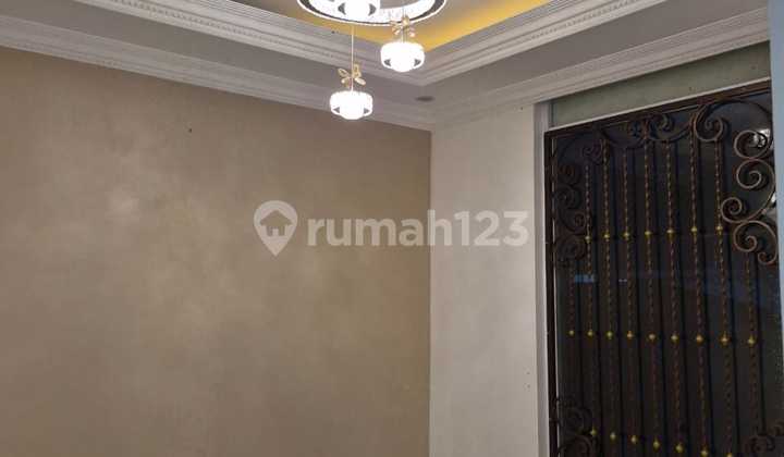 Aesthetic Fully Furnished House in Margahayu Raya, Bandung, Negotiable Price 2