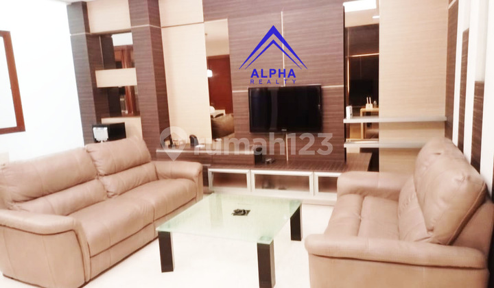 Rumah Fully Furnished Lokasi Premium di Komplek Ciumbuleuit Bandung Harga Terbaik 2