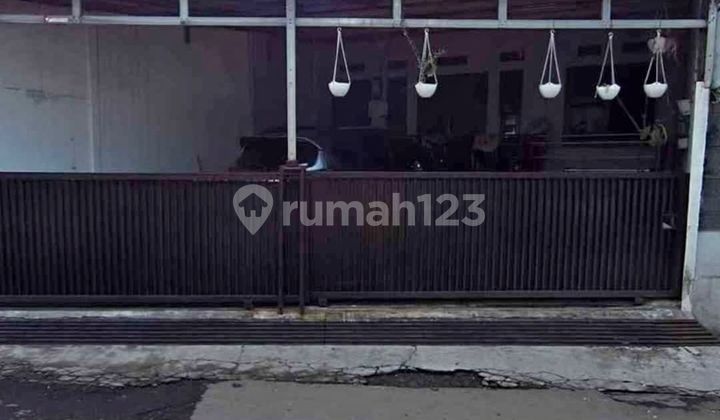 Rumah Semi Furnished Lokasi Asri di Kawasan Lengkong Bandung Kota