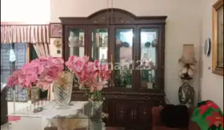 Rumah Full Furnished Lokasi Startegis di Bkr Bandung Kota Menarik 2