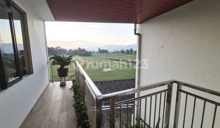 Rumah Fully Furnished di Komplek Elite Kawasan Garut Kota 2