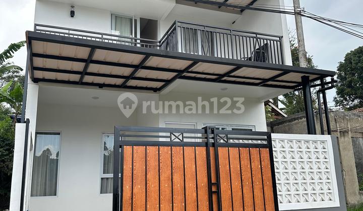 Rumah Aesthetic Semi Furnish Lokasi Asri di Parongpong Bandung Menarik
