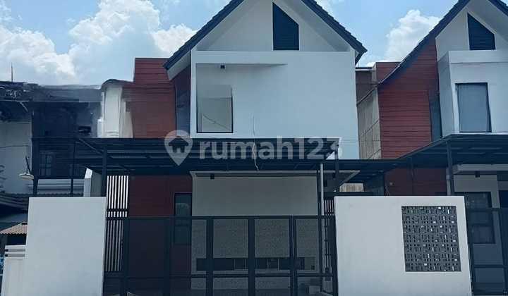 Rumah Semi Furnish Lokasi Tengah Kota di Sukaluyu Bandung Menarik