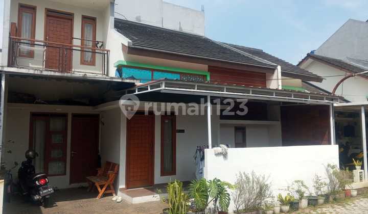 Ready-to-Live House in a Comfortable Location in the Cibiru Area, Bandung City Ready-to-Live House in a Comfortable Location in the Cibiru Area, Bandung City