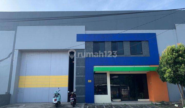 Disewakan Gudang Siap Pakai di Tegal Luar Gede Bade Bandung Harga Terbaik 1